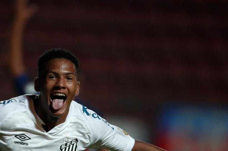 «Inolvidable», dice Ângelo Gabriel, el más joven que marca en Libertadores