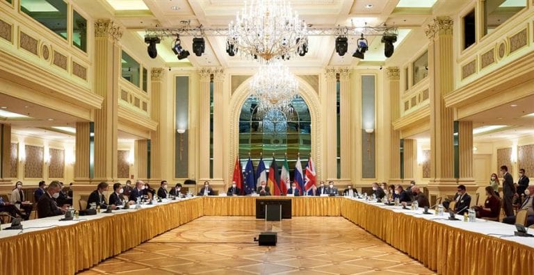 Comienza en Viena la reunión para salvar el acuerdo nuclear con Irán