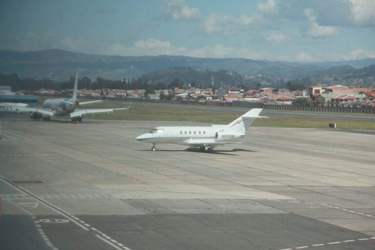 DGAC sancionará al aeropuerto de Cuenca