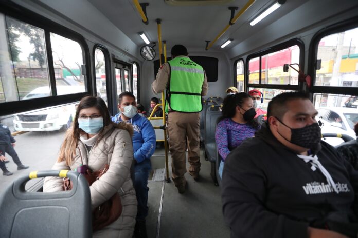 La Célula Covid-19, a la caza de quienes no llevan mascarilla en México