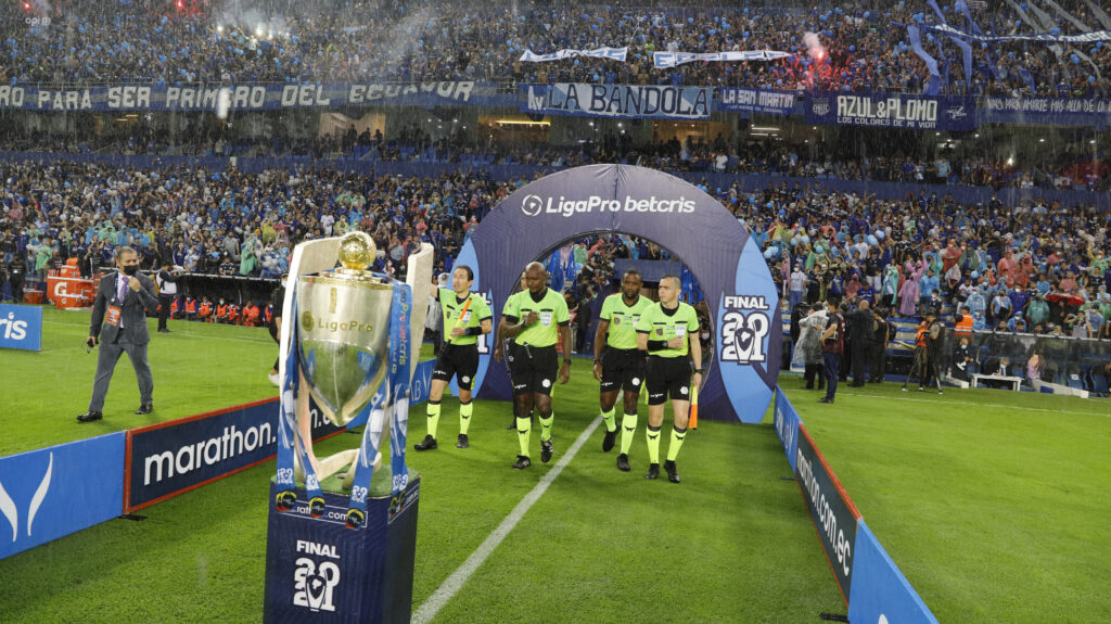 UIO_12122021_SPO_FINAL_EMELEC_IDV_54 thumbnail