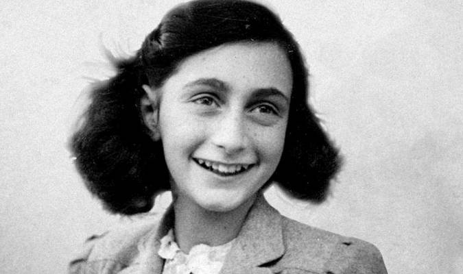 Un notario judío habría revelado escondite de Ana Frank en Ámsterdam a nazis