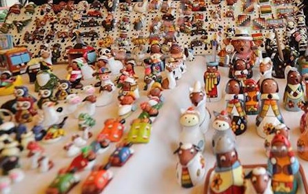 El cerco indígena a La Paz y su vínculo con la fiesta de deseos en miniatura