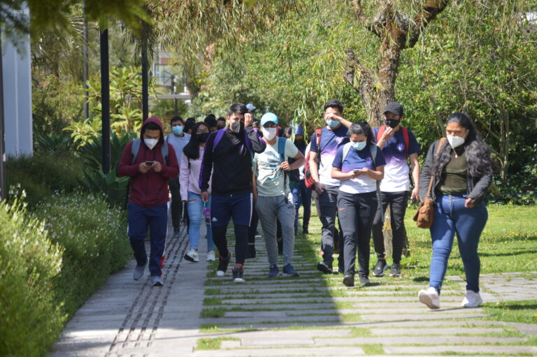 Universidades de Cuenca ofertan posgrados a estudiantes