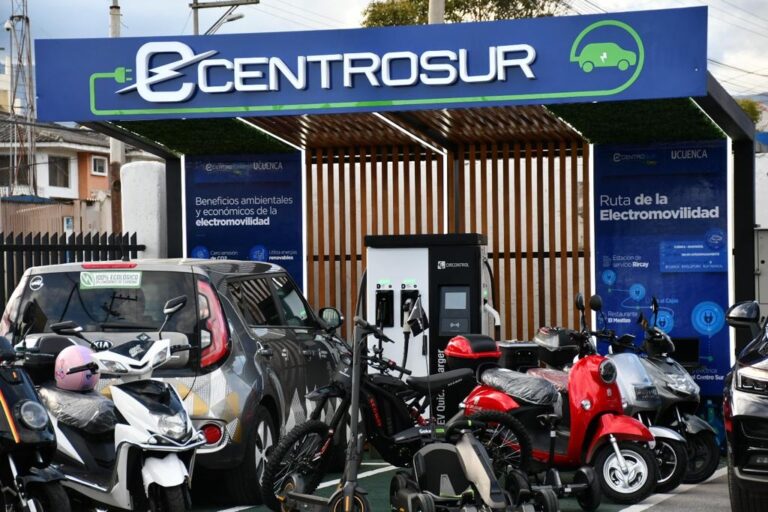 Se creará la ruta de electromovilidad entre Cuenca y Guayaquil