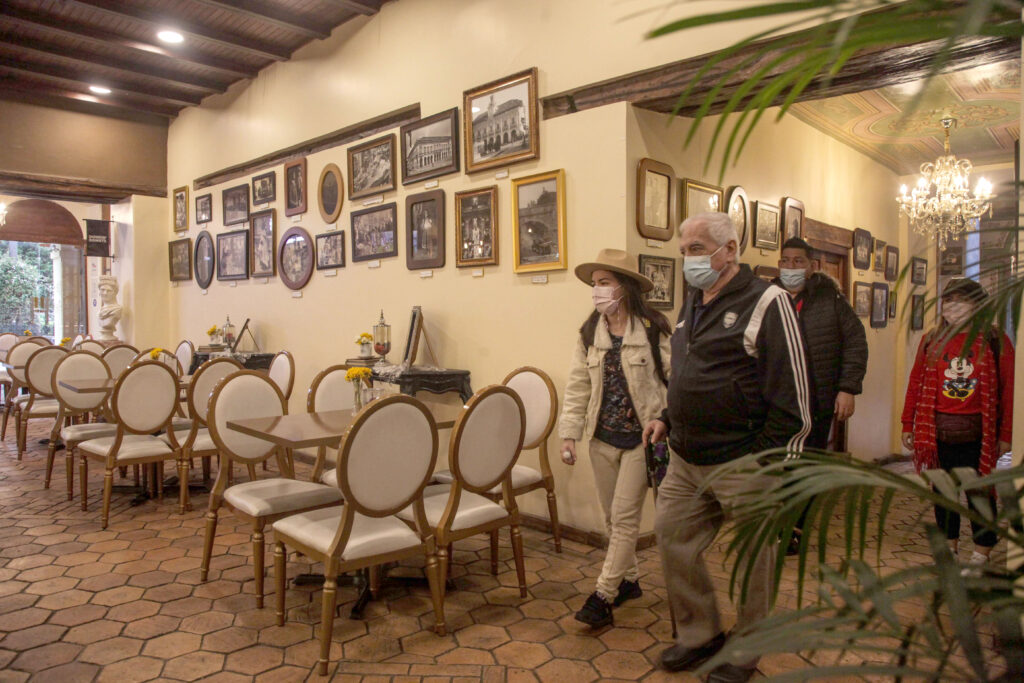1-3a-VALE-COLOR-casa-del-parque-31-marzo-2022-xca-11 thumbnail