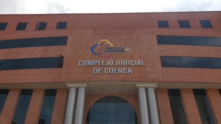 Sentenciado por violación a hijastra en Cuenca