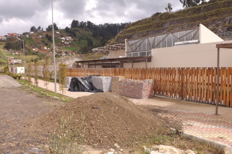 Contratan obras faltantes del Complejo de Aguas Termales de Guapán