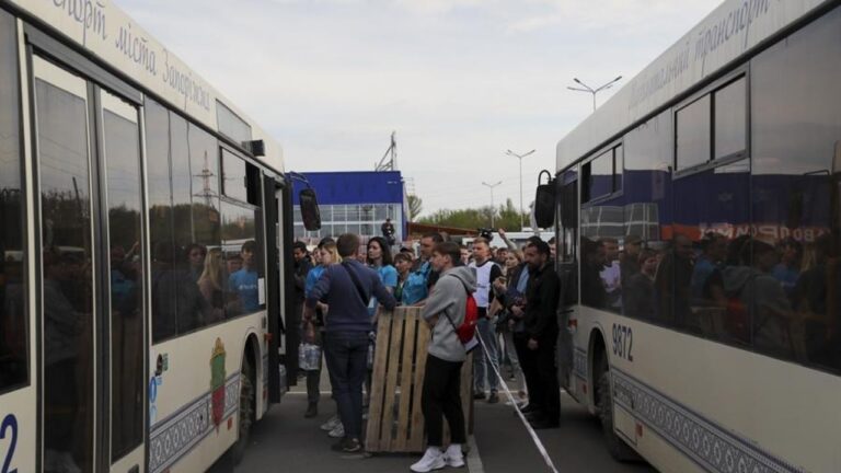 Ucrania acusa a Rusia de la deportación de 1.377.925 personas