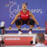 La ecuatoriana Neisi Dajomes obtuvo tres medallas y rompió un récord en el Panamericano de levantamiento de Pesas.