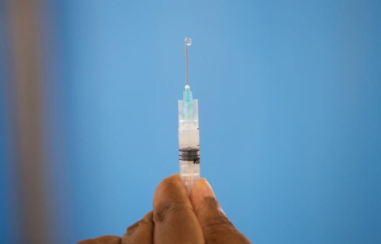 EE.UU. distribuirá un millón de dosis de la vacuna contra la viruela del mono