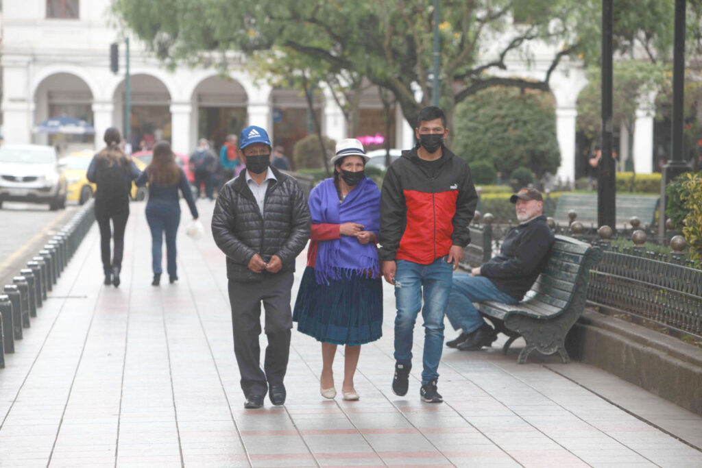 Organismo de la salud recomiendan, entre otros aspectos, mantener el uso de la mascarilla y el lavado permanente de manos.