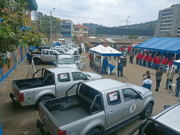 1 -7A...3 coles...vehiculos Prefectura...BPR..