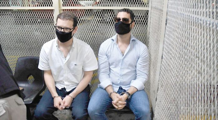 Luis Enrique y Ricardo Alberto, ya se habían declarado culpables del blanqueo de 28 millones de dólares.