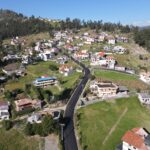 La colocación de la carpeta asfáltica en la vía a San Marcos, Turi, finalizó.