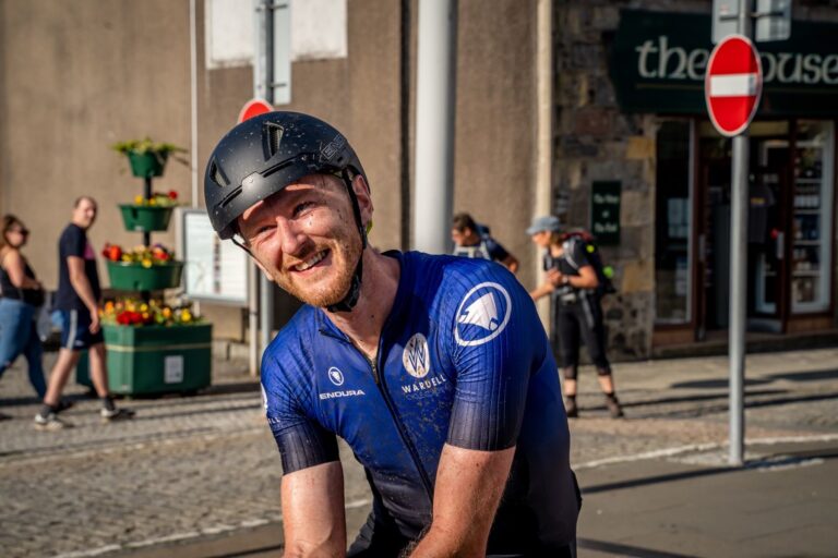 Muere campeón escocés de ciclismo de un infarto con 37 años