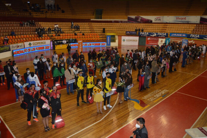mundialito-pobres-inauguracion-1-1B-6-coles-api-1068x710