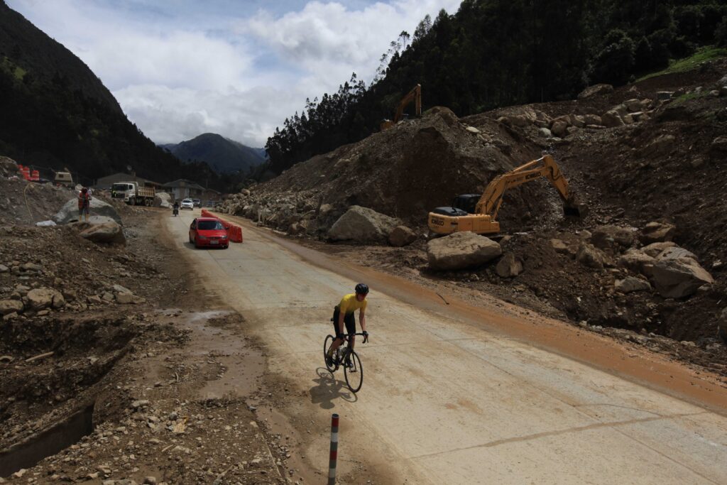Vía Cuenca- Molleturo