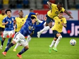 Ecuador empata con Japón