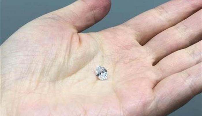 Un diamante revela que a 600 kilómetros de profundidad de la Tierra hay agua