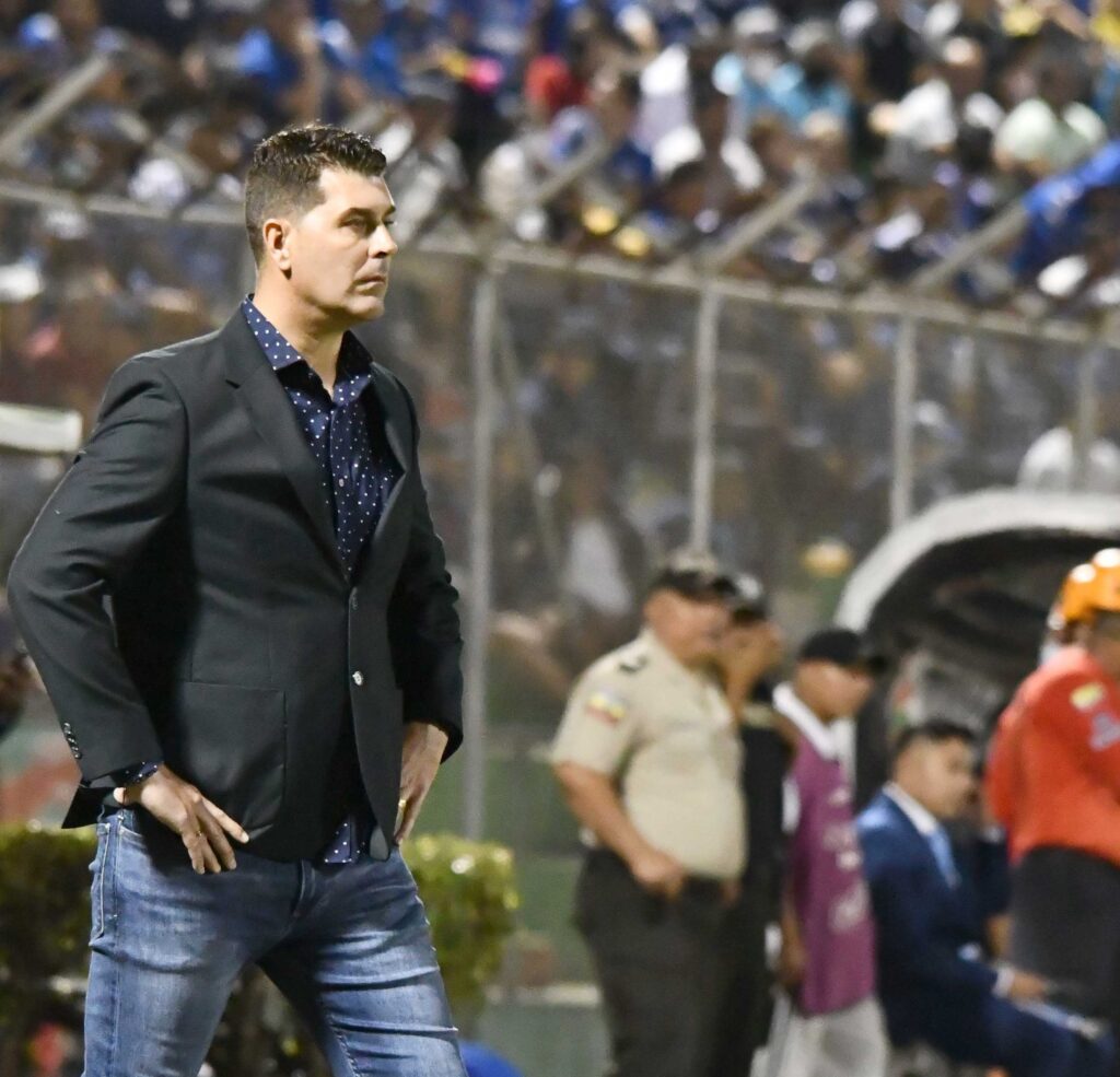 Ismael Rescalvo, DT de Emelec