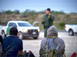 En agosto 3.743 migrantes de Ecuador fueron detenidos en la frontera de EE.UU
