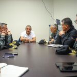 Ministro Carrillo baja a policías