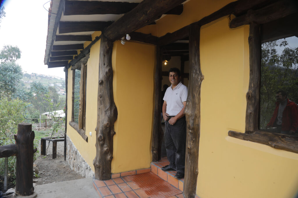 Galo Tapia casas rústicas