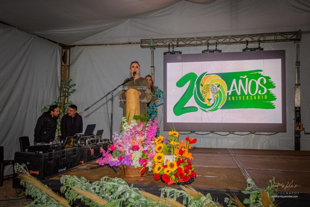Amaru celebró aniversario 20