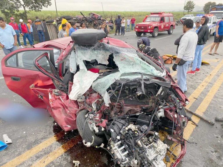 Tres muertos en fatal accidente de tránsito en Naranjal