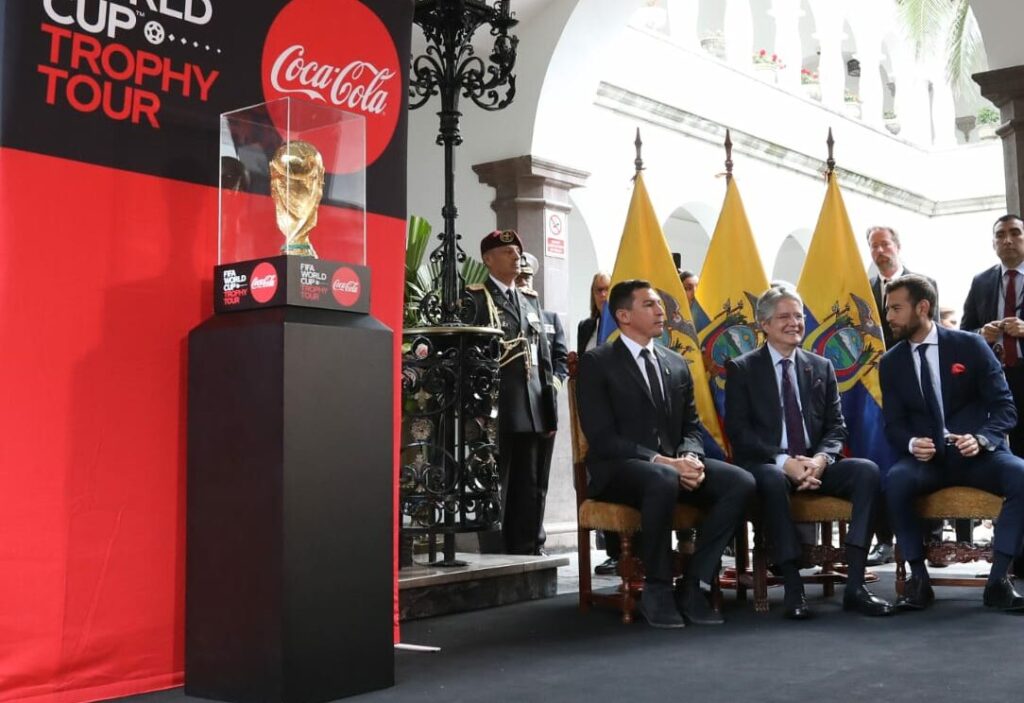 Copa del Mundo llega a Ecuador