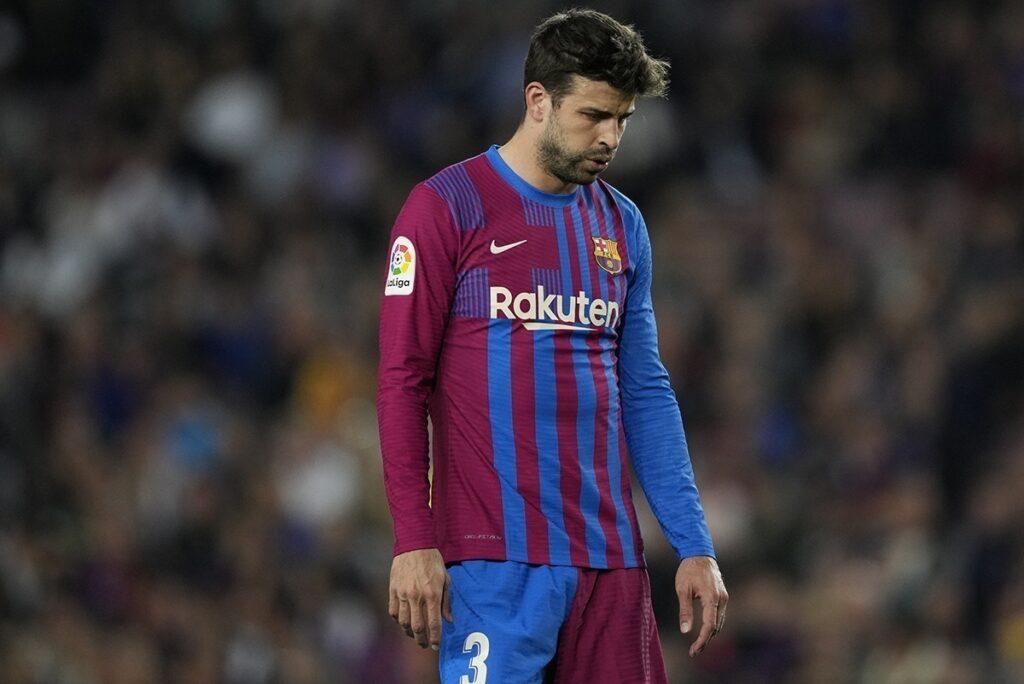 Gerard Piqué anuncia su retirada a cinco días de visitar El Sadar thumbnail