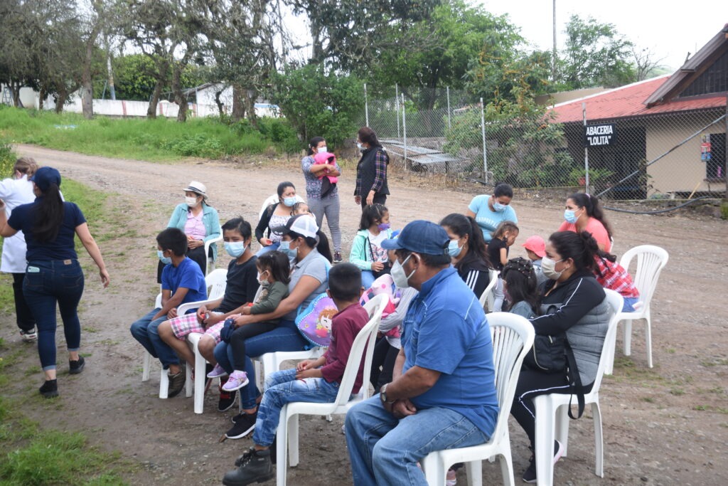 Niños en Santa Isabel