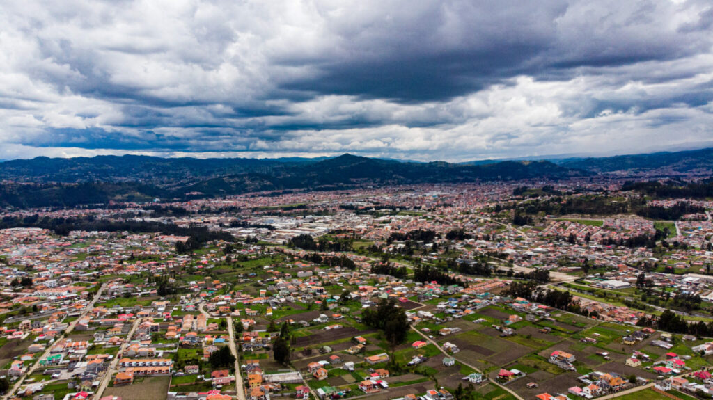 En Cuenca hay nuevos permisos de construcción por el PDOT PUGS