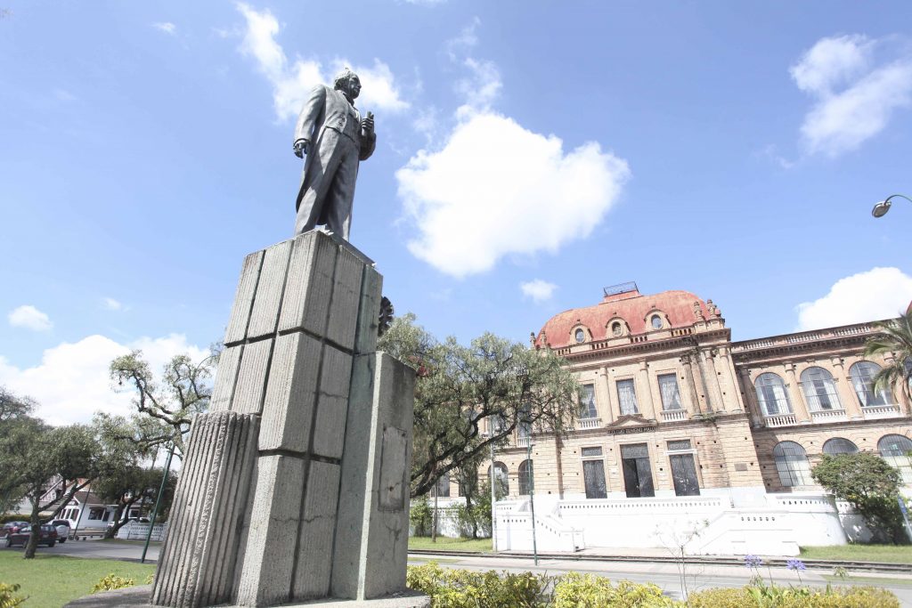 Agresión a monumentos