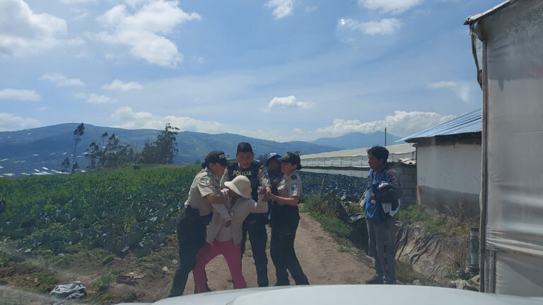 Ambato: Madre que golpeó a su hijo fue detenida