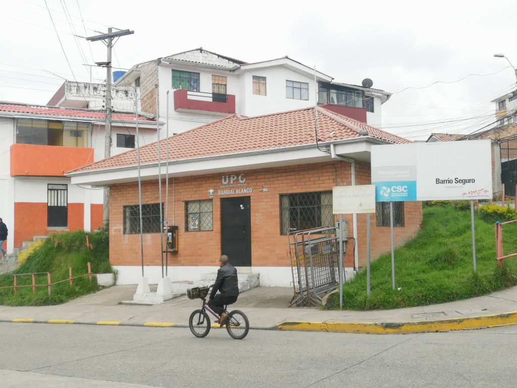 Pie de foto: Los vecinos piden mayor presencia policía y de manera permanente, en la UPC del Barrial Blanco. /FCS