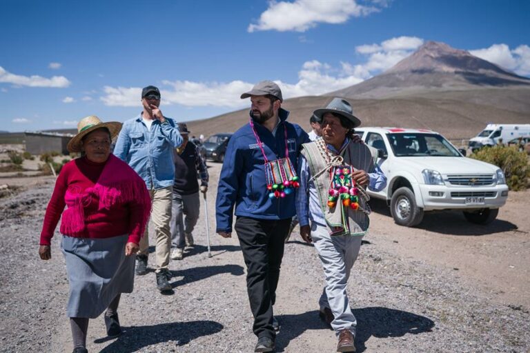 Chile admite «dificultades» con Venezuela para aceptar migrantes expulsados