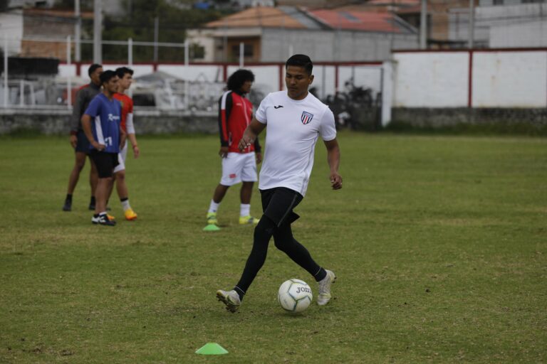 Edison Preciado, la experiencia en Liga Deportiva de Cuenca