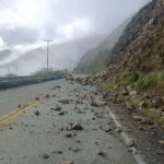 Cerrada vía Cuenca- Molleturo