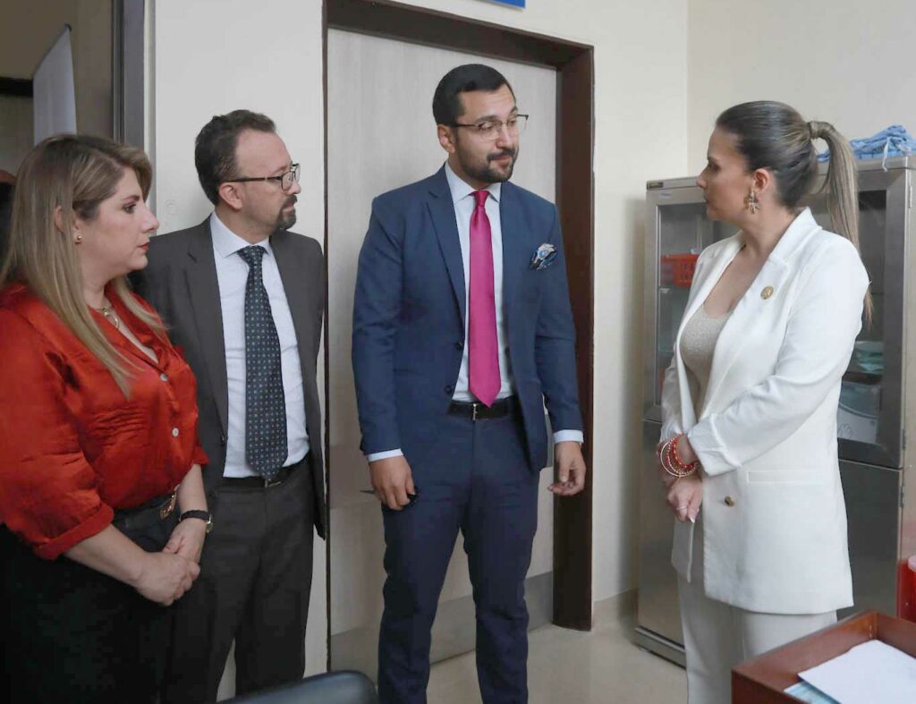 a sala de primera acogida se habilitó para recibir a victimas de agresión sexual en el Hospital José Carrasco Arteaga del IESS Cuenca. /XCA