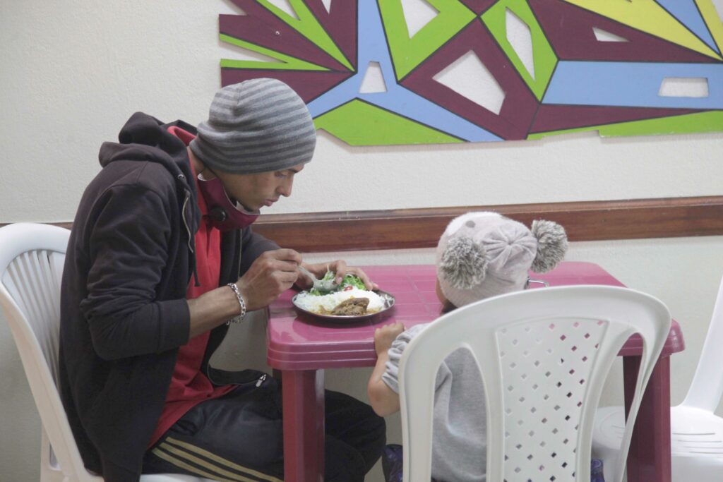 Las familias de Latinoamérica se enfrentan a los graves problemas de desnutrición infantil. /XCA