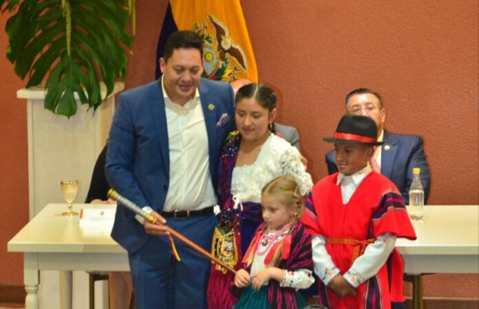 Cristian Zamora posesión