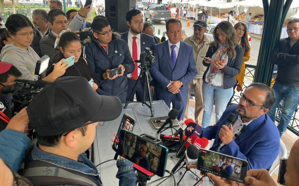 Paúl Carrasco anuncio sobre cese a sus funciones por parte del Gobierno