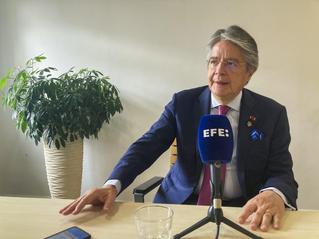 Lasso espera llevarse de Bruselas el fin de la visa Schegen y apoyo contra el narcotráfico thumbnail