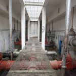 La planta del Cebollar presenta graves daños en su infraestructura. Esto pone en riesgo la potabilización del agua y el servicio para los cuencanos. /XCA