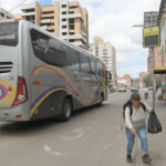Los radares en la avenida Ordóñes Lasso mantienen el registro de infracciones de tránsito por exceso de velocidad. /XCA