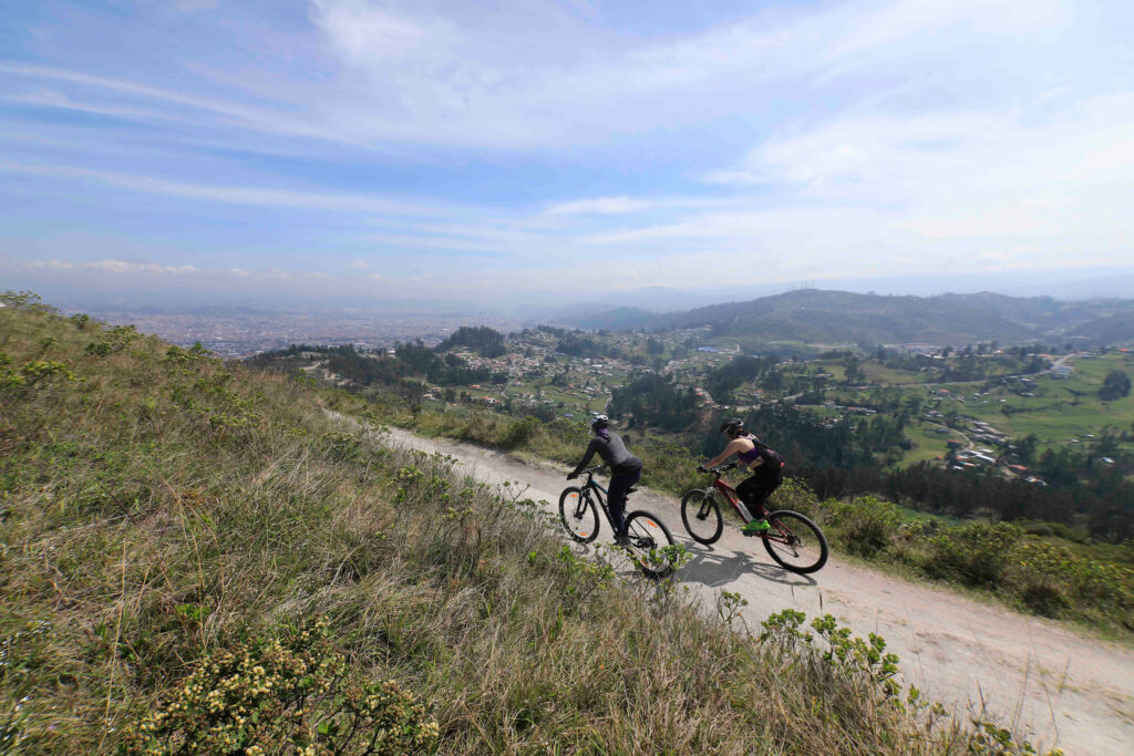 El Cerro Monjas es uno de los mirados para disfrutar la ciudad.