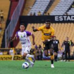 Barcelona venció 2-0 a Gualaceo