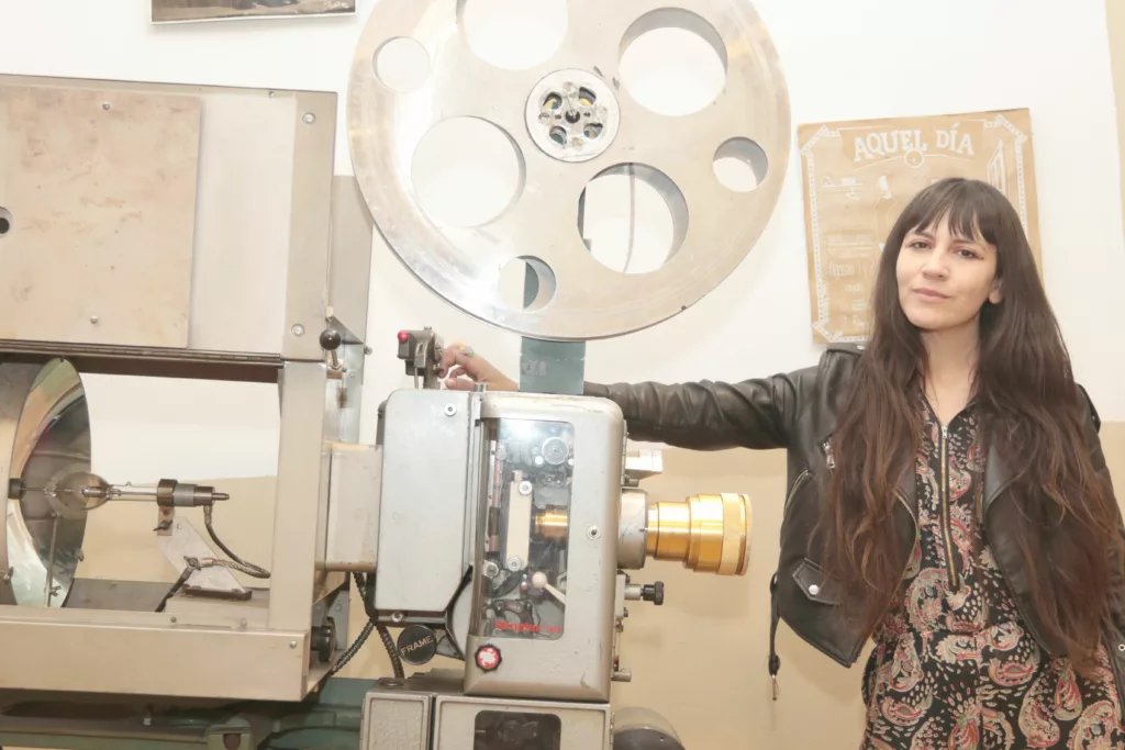 Flavia Soto es productora del Festival Internacional de Cine de Cuenca que se está realizando en la ciudad. XCA